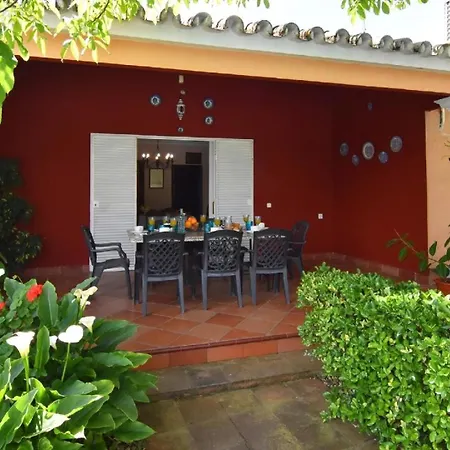 Mit Privatpool Fuer 8 Personen Ca 240 Qm In Palma Del Rio, Andalusien Provinz Cordoba Holiday home *