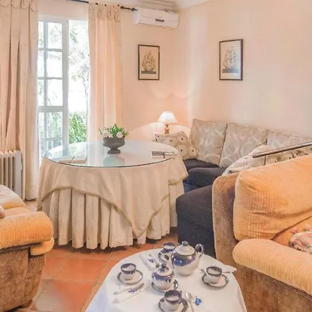 Mit Privatpool Fuer 8 Personen Ca 240 Qm In Palma Del Rio, Andalusien Provinz Cordoba